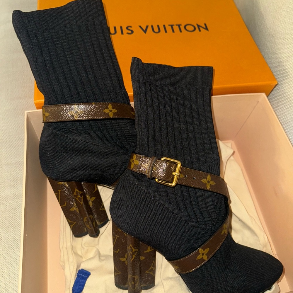 Louis Vuitton sock Black Boots with Monogram Straps